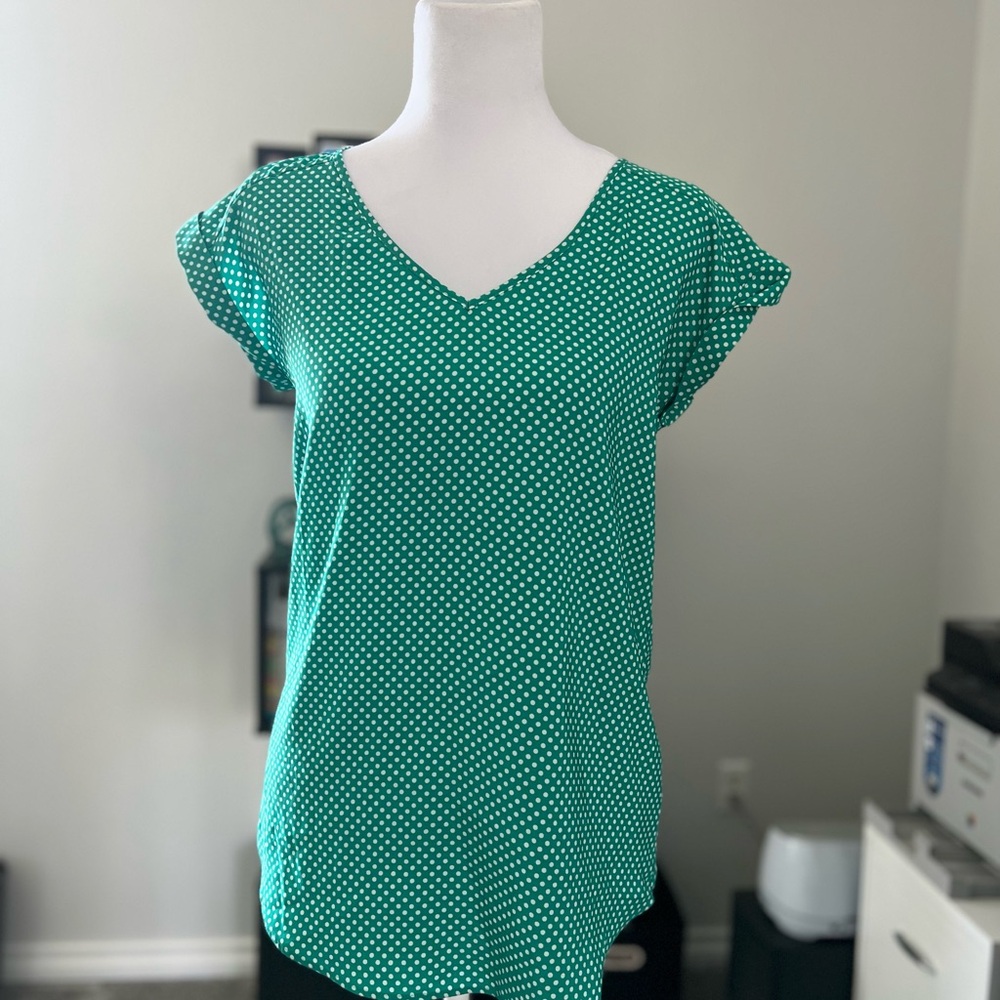 Express Emerald Green Polka Dot V-Neck Blouse